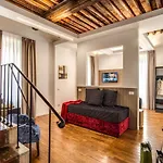 Little Queen Bed & Breakfast 4*
