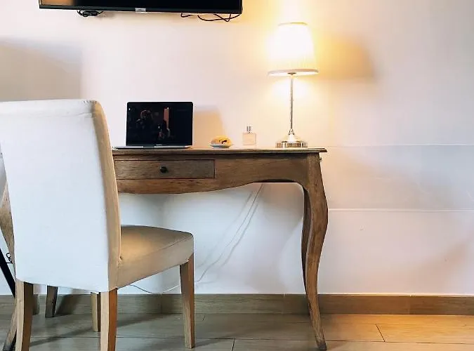 Little Queen 4* Roma