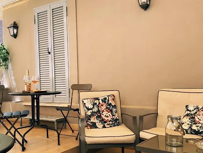 Oda ve Kahvaltı Little Queen 4*