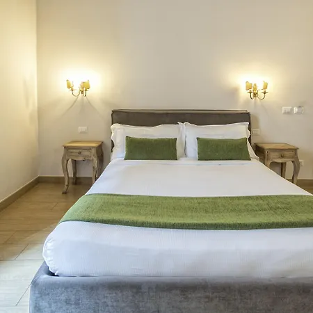 Little Queen Bed & Breakfast Rom