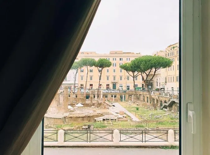 Little Queen Nocleg ze śniadaniem Rzym