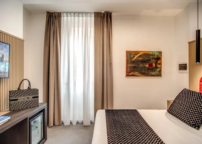 Little Queen Nocleg ze śniadaniem Rzym