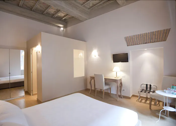 Little Queen Nocleg ze śniadaniem