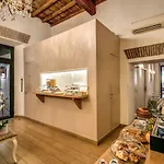 فندق مبيت وإفطار Little Queen 4*