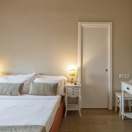 Bed & Breakfast Little Queen Rom