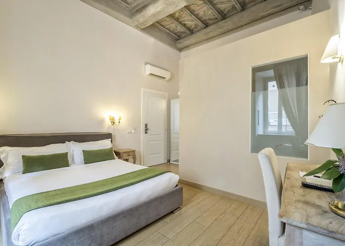 Little Queen Bed and Breakfast 4*